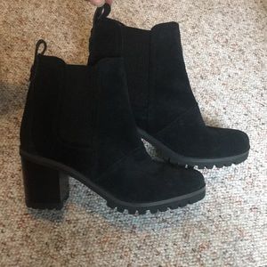 UGG Black Suede High Heel Pull-on Boots